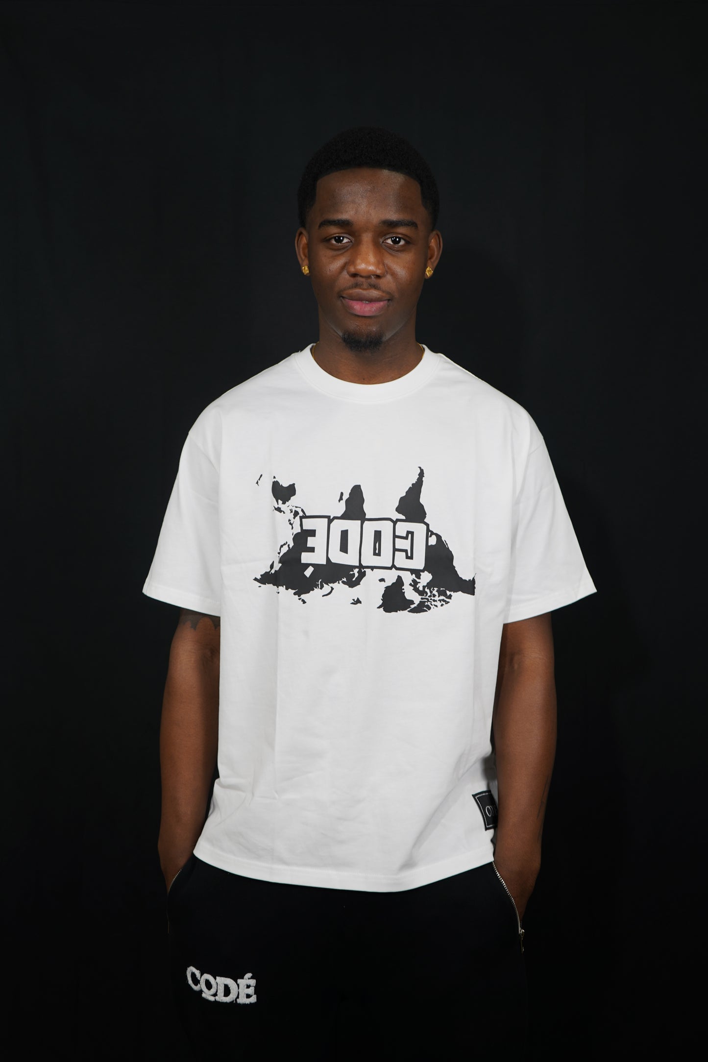 CODÉ Worldmap T-shirt White